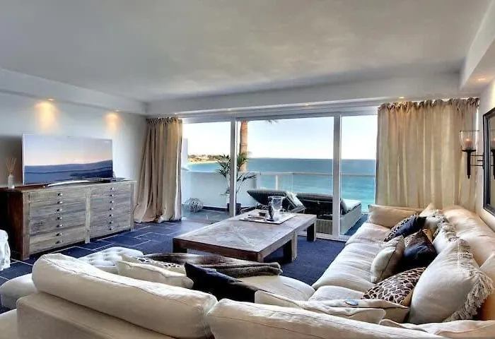 Casa Chanel - Ocean Front With Rooftop Jacuzzi Albufeira